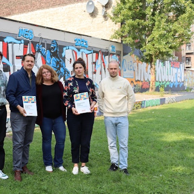 Mülheims Sozialraumkoordinatoren Simon Lenz, Marius Henne, Nadja Oertel, Julia Wellmann und Gerrit Mays (v.l.) klagen über überlastete Beratungsstellen in ihrem Stadtbezirk.