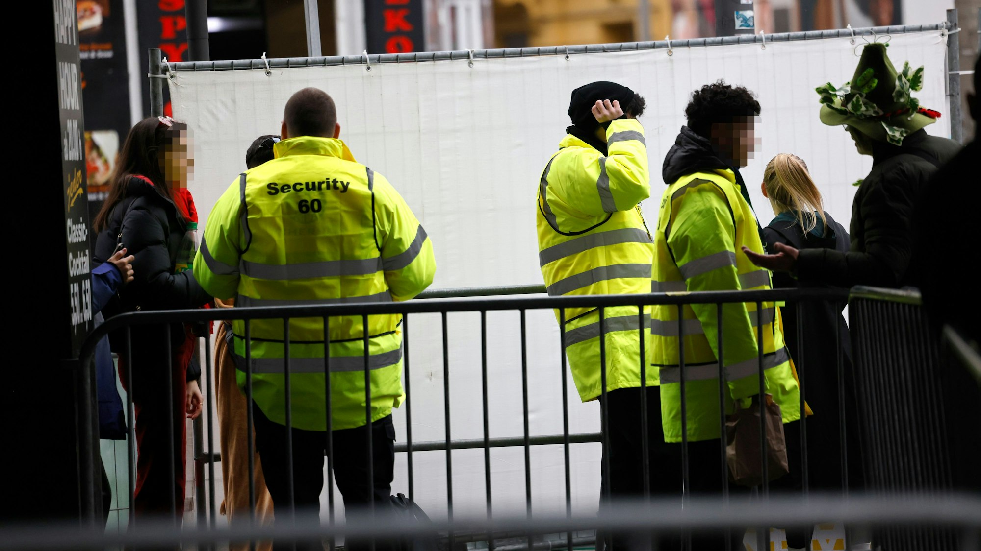 Beginn des Straßenkarnevals