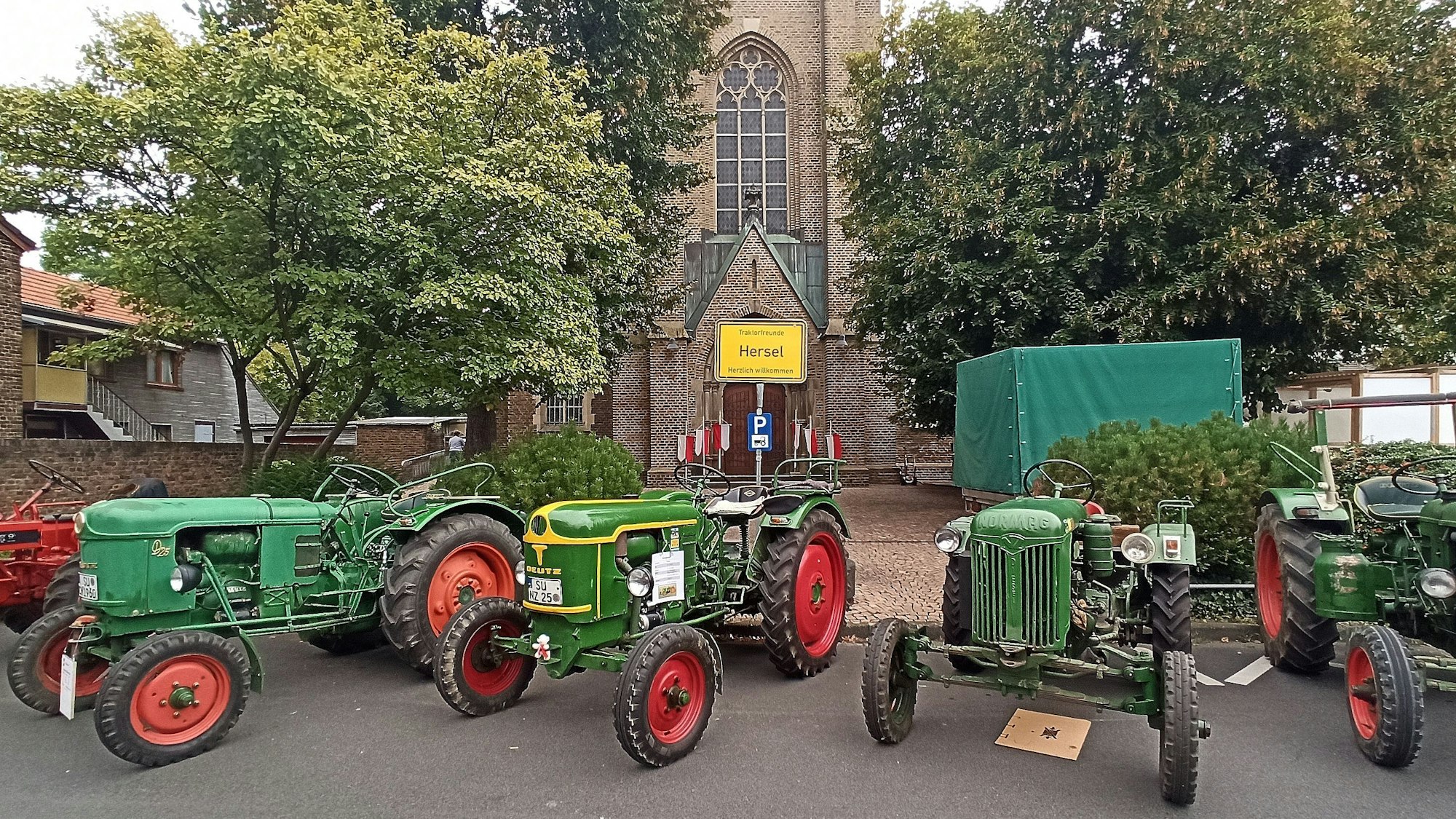 Voller Stolz präsentierten die Besitzer ihre „Oldies“ den Besuchern und den Gleichgesinnten.