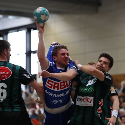 Szene aus einem Handballspiel