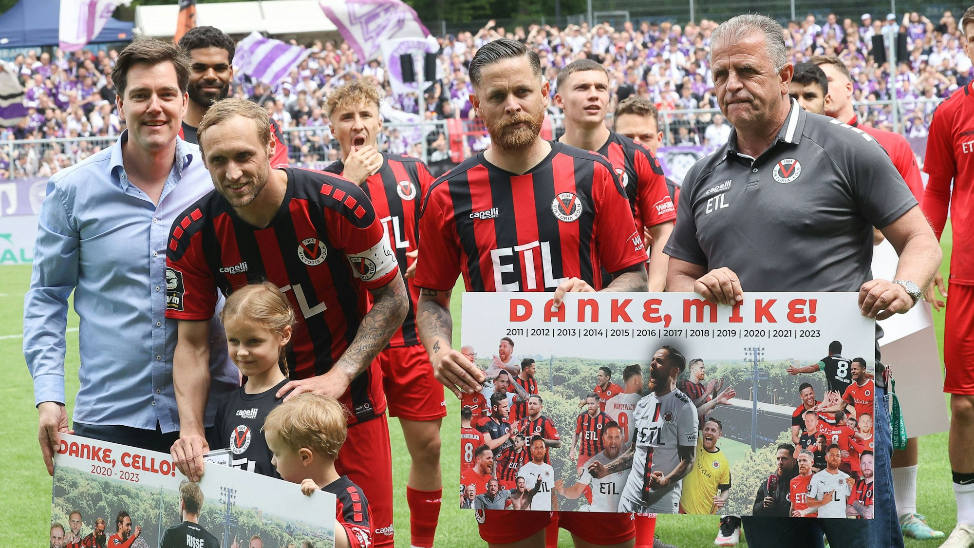 Abschied von Marcel Risse und Mike Wunderlich, Viktoria Koeln vs. VfL Osnabrueck, 3. Fussball-Bundesliga, Fussball, 37. Spieltag, 20.05.2023, DFL REGULATIONS PROHIBIT ANY USE OF PHOTOGRAPHS AS IMAGE SEQUENCES AND/OR QUASI-hVIDEO, Viktoria Koeln vs. VfL Osnabrueck, 3. Fussball-Bundesliga, Fussball, 37. Spieltag, 20.05.2023 Koeln *** Farewell to Marcel Risse and Mike Wunderlich, Viktoria Koeln vs VfL Osnabrueck, 3 Football Bundesliga, Soccer, 37 Matchday, 20 05 2023, DFL REGULATES PROHIBIT ANY USE OF PHOTOGRAPHS AS IMAGE SEQUENCES AND OR QUASI hVIDEO, Viktoria Koeln vs VfL Osnabrueck, 3 Football Bundesliga, Soccer, 37 Matchday, 20 05 2023 Koeln Copyright: xEibner-Pressefoto/JoergxNiebergax EP_JNL