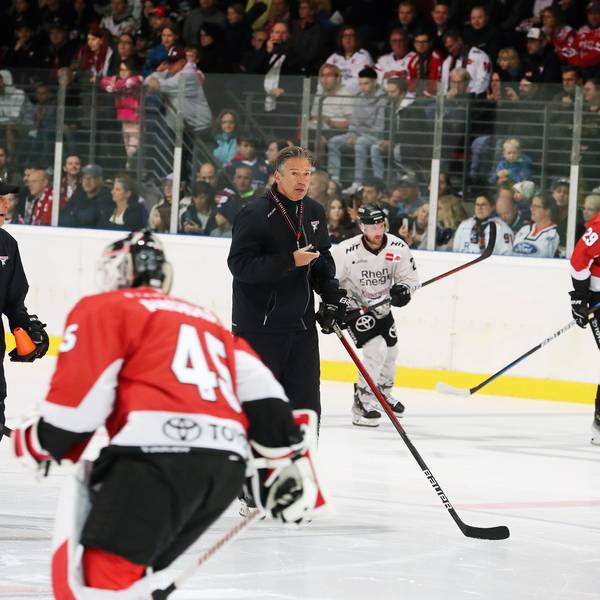 KEC Die Haie, Eishockey DEL, Training, Trainer Uwe Krupp (Haie), 06.08.2023, Foto: Herbert Bucco