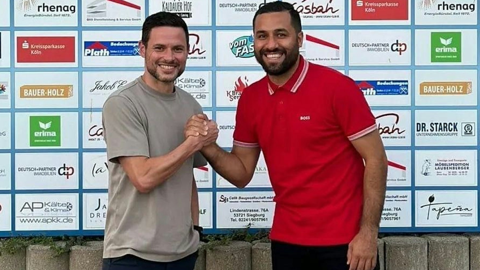 Alexander Otto (links) und Mehmet Dogan vom Siegburger SV 04