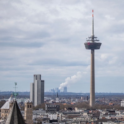 Der denkmalgeschützte Colonius ist der höchste Funkturm in NRW.