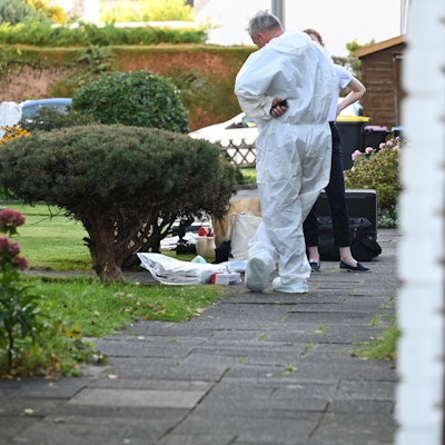 In dem Haus in Pulheim sind umfangreich Spuren gesichert worden.