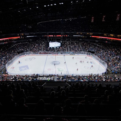 Eishockey-Tempel: Die heutige Lanxess Arena ist seit 1998 Heimat der Kölner Haie.