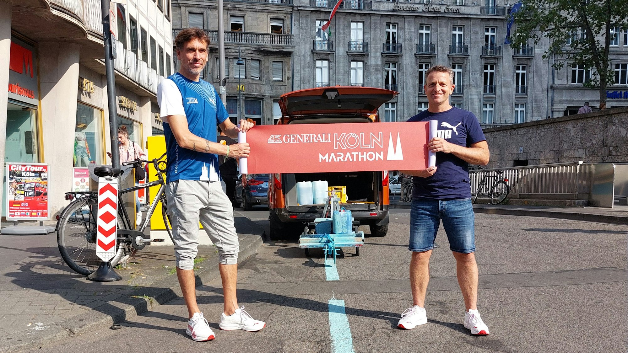 Vorfreude auf den Marathon: Sprecher Jan Broniecki und Geschäftsführer Markus Frisch.