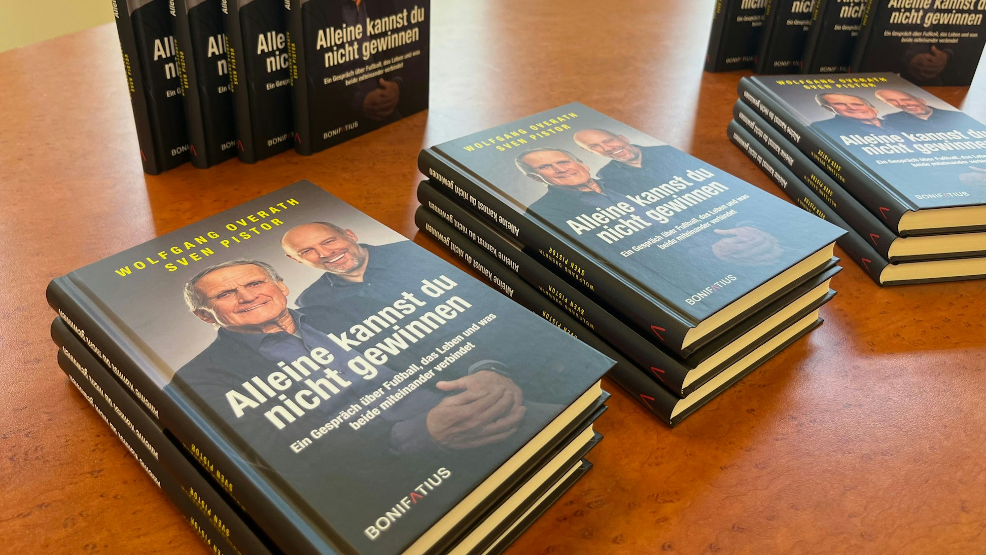 „Alleine kannst du nicht gewinnen“ von Wolfgang Overath