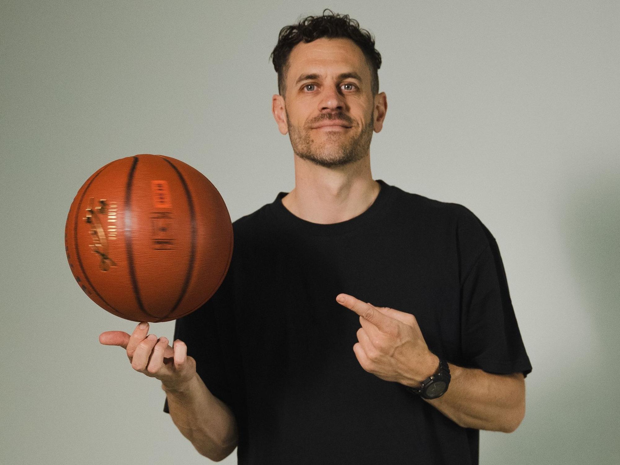 Basketball Coach Paul Gudde