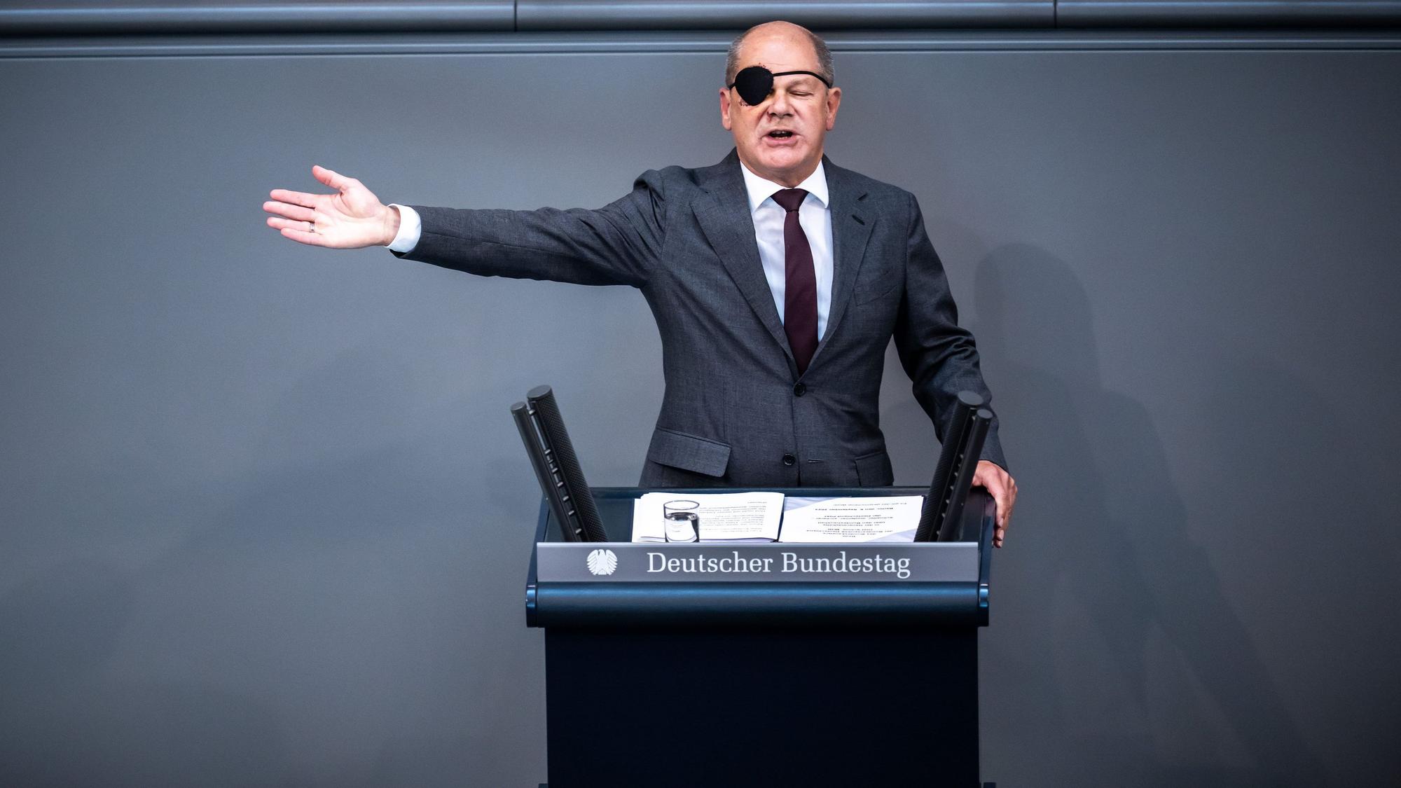 06.09.2023, Berlin: Bundeskanzler Olaf Scholz (SPD), nimmt an der Generaldebatte des Bundestags teil. Die Generalaussprache nimmt bei der Haushaltsdebatte des Bundestags die aktuellen Themen der Politik der Bundesregierung auf.
Bundeskanzler Olaf Scholz forderte in seiner Rede im Bundestag: Der Staat soll vieles schneller erledigen. (zu dpa: «Deutschland soll schneller werden») Foto: Michael Kappeler/dpa - Honorarfrei nur für Bezieher des Dienstes dpa-Nachrichten für Kinder +++ dpa-Nachrichten für Kinder +++