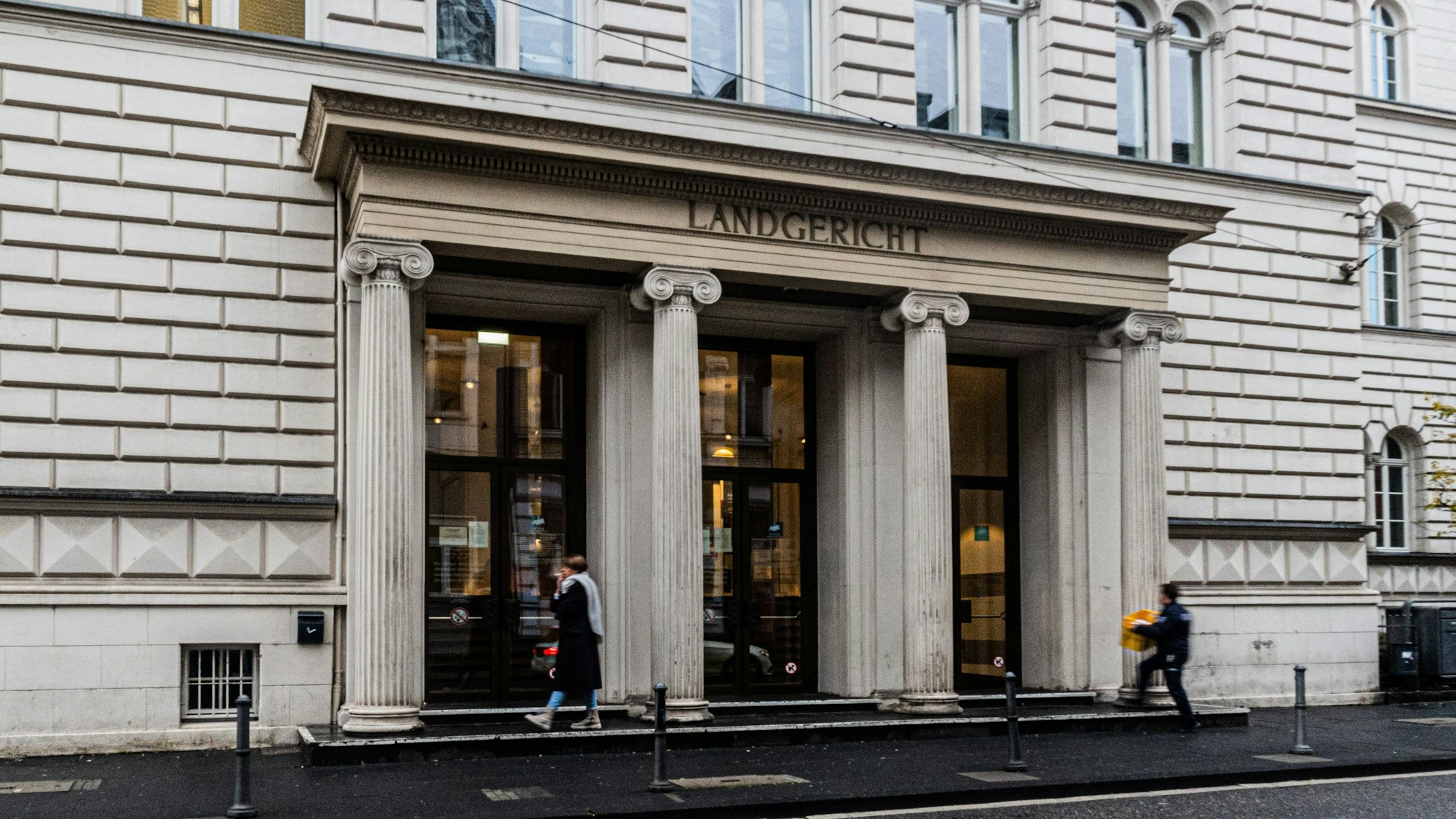 Außenaufnahme des Landgerichts Bonn