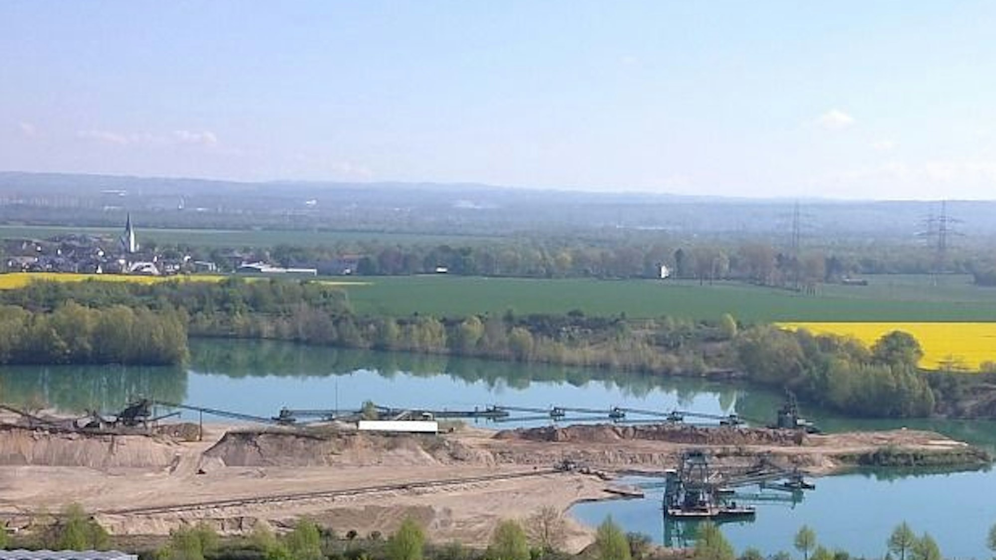 Der Betreiber der Niederkasseler Kiesgrube hat erneut einen Antrag zur Erweiterung der Kiesabbaufläche gestellt.