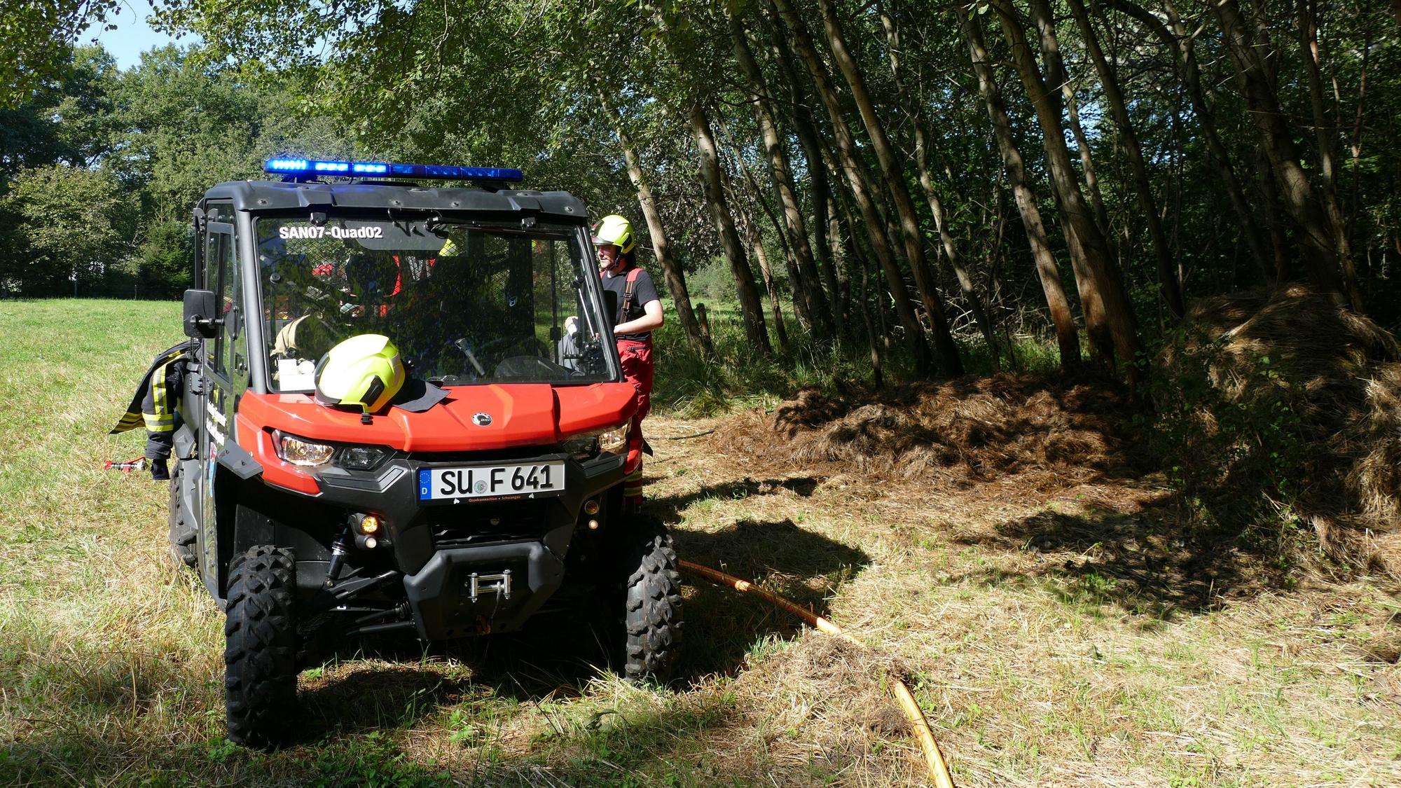 Ein Quad der Feuerweh im Einsatz.
