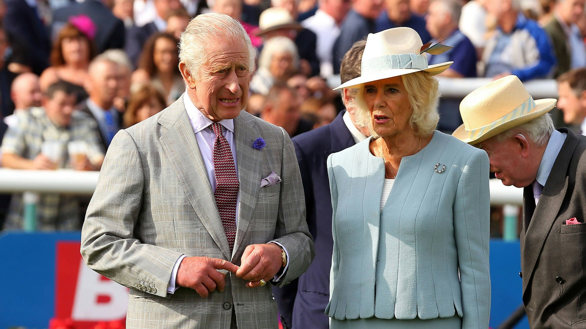 In Frankreich soll dem Königspaar ein großer Empfang bereitet werden.