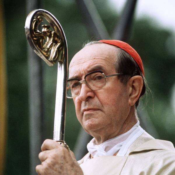 ARCHIV - 05.07.1988, ---: Der als «Ruhrbischof» bekannte Theologe Franz Hengsbach, 1988 vom Papst zum Kardinal ernannt. Die katholische Kirche untersucht Missbrauchsvorwürfe gegen den Gründungsbischof des Ruhrbistums und späteren Kardinal Franz Hengsbach (1910-1991). Das teilten das Bistum Essen und das Erzbistum Paderborn am Dienstag in parallel veröffentlichten Pressemitteilungen mit. Foto: Fritz Fischer/dpa +++ dpa-Bildfunk +++
