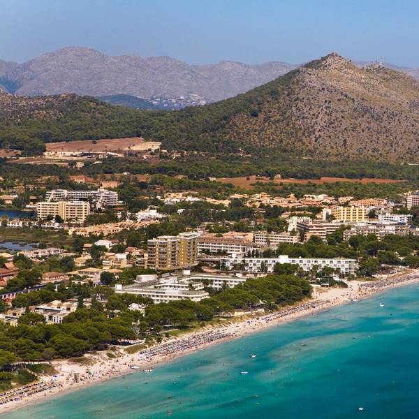 Die Bucht von Alcúdia in Mallorca. (Symbolbild)