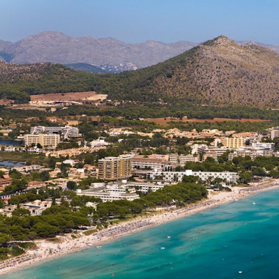 Playas de Muro y Alcudia.  Alcudia Bay. Majorca.  Balearic Islands. Spain.