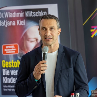 Wladimir Klitschko am Mikrofon