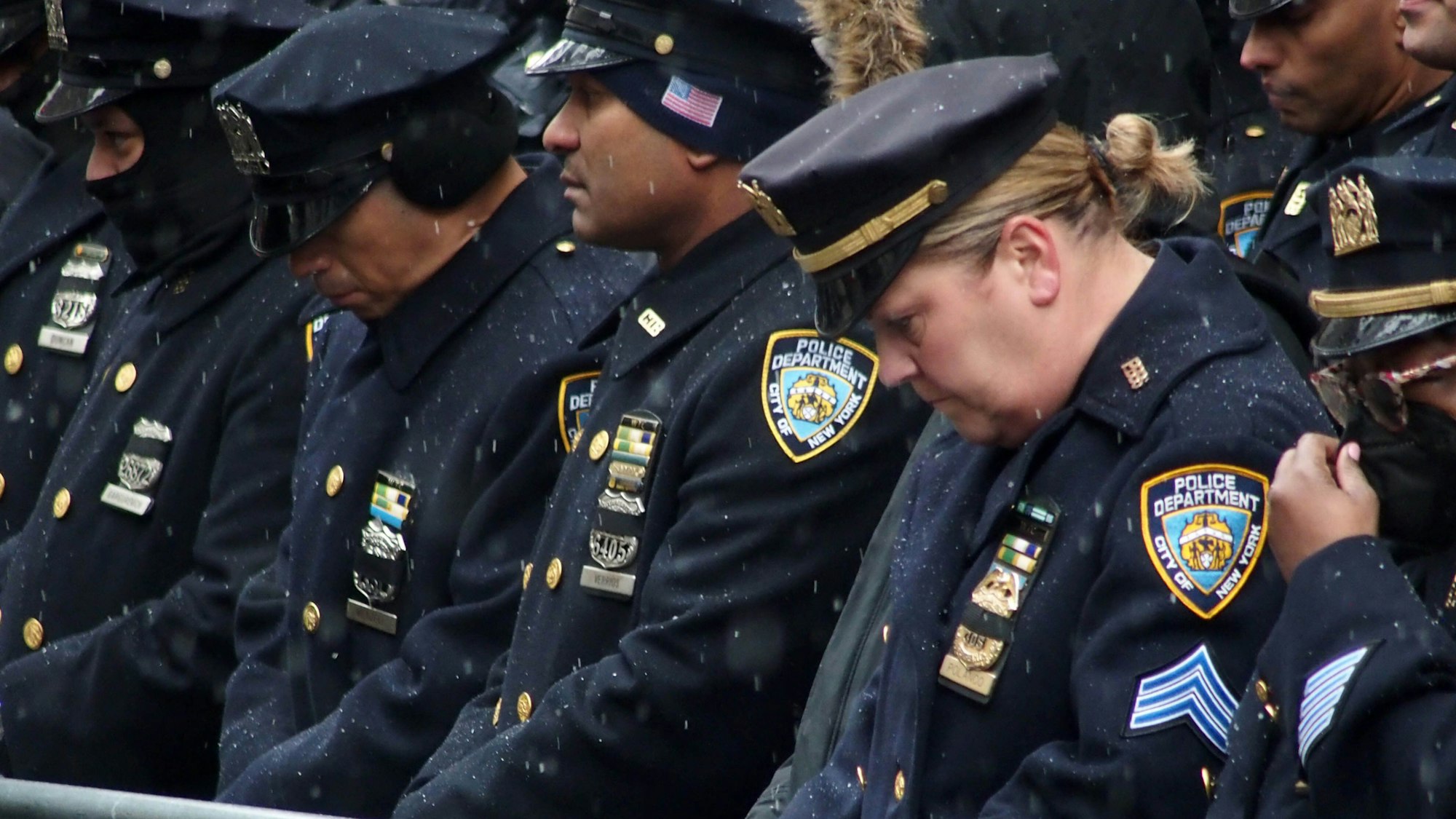 Polizisten in den USA trauern um einen ehemaligen Polizeichef, er wurde mutmaßlich von zwei Jugendlichen absichtlich gerammt. (Symbolbild)