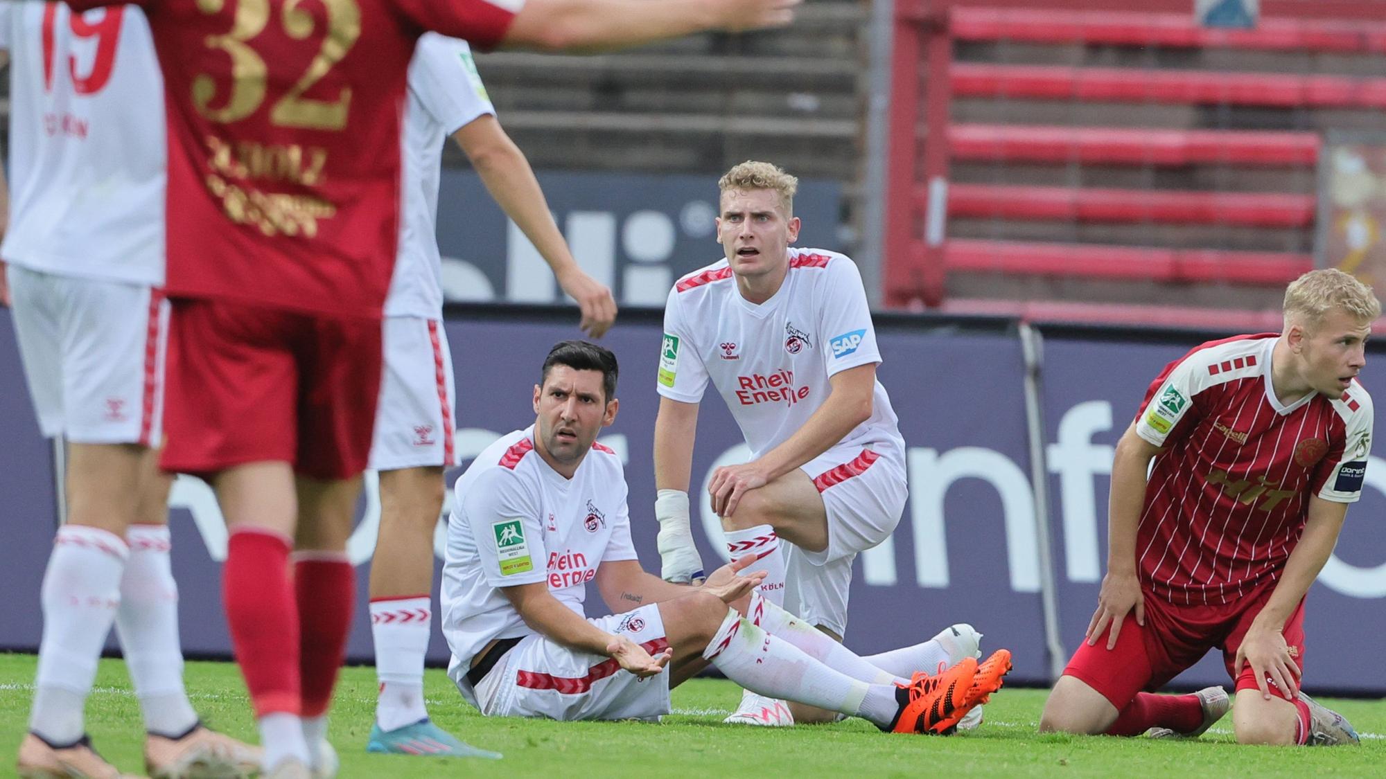 SC Fortuna Köln vs. 1. FC Köln U21, 4.Liga,
unten von links: Stephan Salger, Meiko Sponsel (1. FC Köln), 01.08.2023, Bild: Herbert Bucco