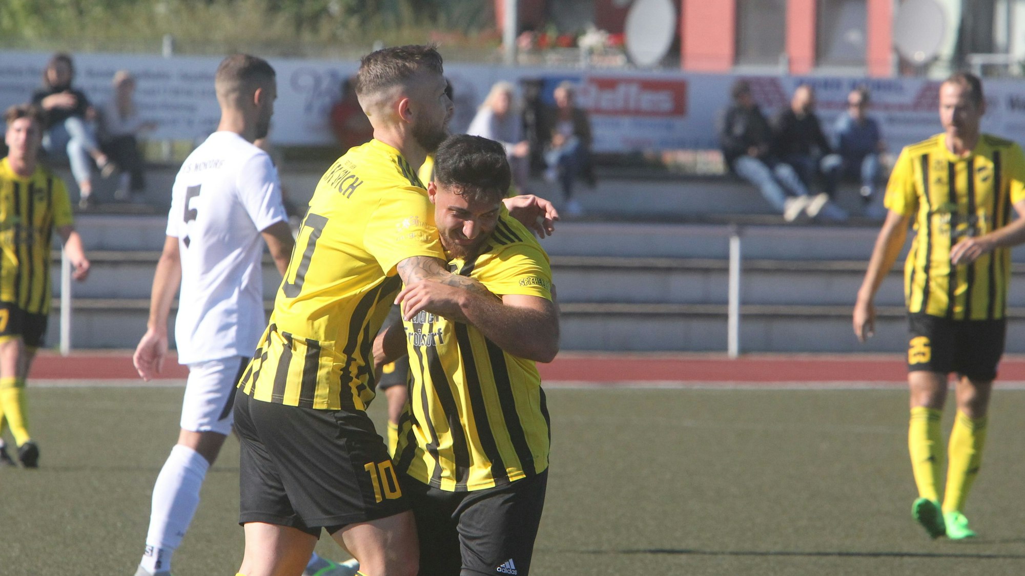 Esat Öztürk (rechts) und Lukas Püttmann