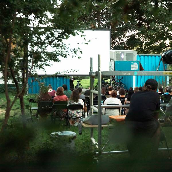 Das Publikum am ersten Abend des Spätsommerkinos war bunt gemischt.