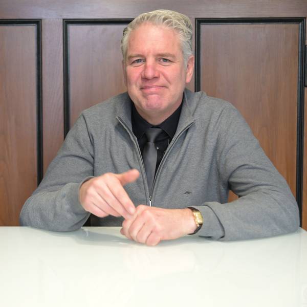 Odenthals Bürgermeister Robert Lennerts im Interview.