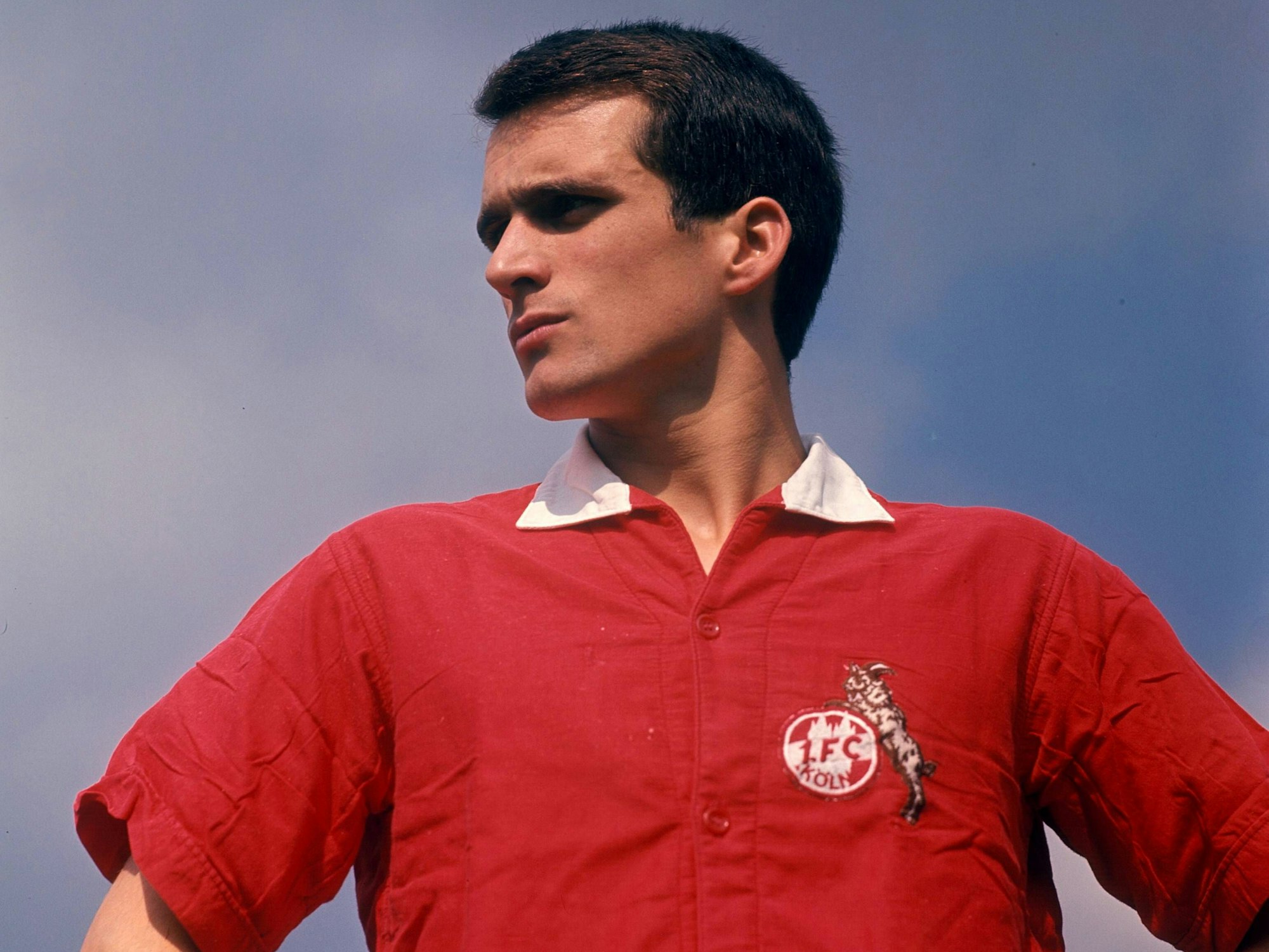 Der blutjunge Overath mit 20 Jahren (l. oben) vor dem Start der ersten Bundesliga-Saison.