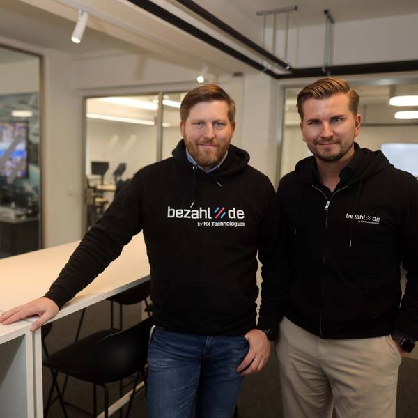 Erfolgreiches Duo: Ulrich Schmidt und Lasse Diener (r.) gründeten die NX Technologies.