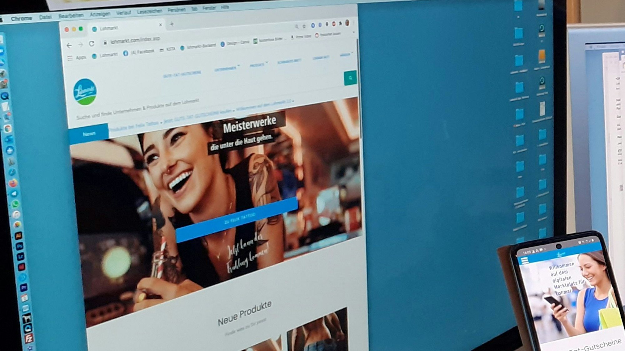 Laptop und Handy zeigen die Online-Plattform LohMarkt