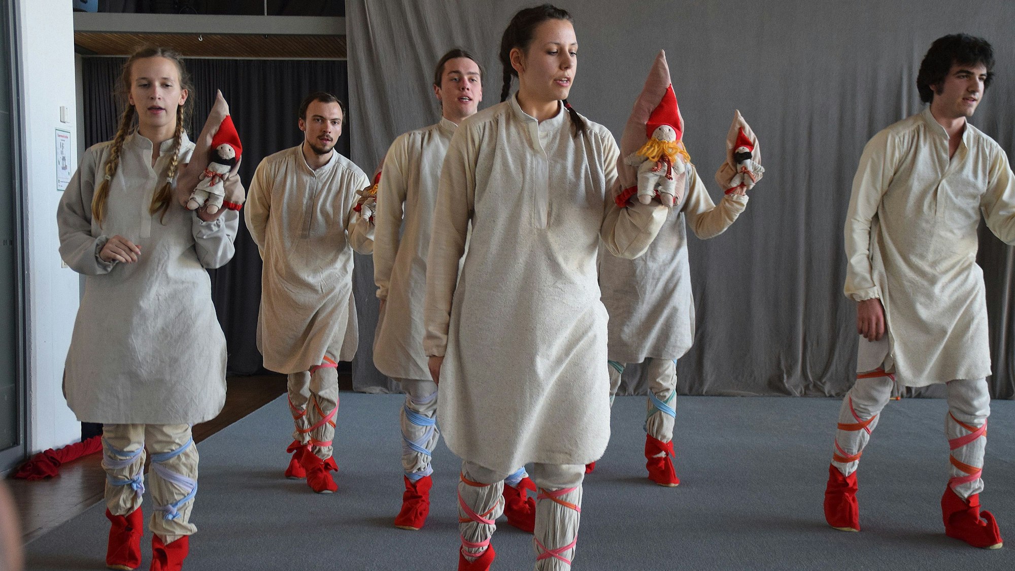 An Alanus wurden die weltweit erste Professur und der weltweit erste Masterstudiengang Eurythmie eingerichtet.