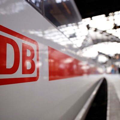 Ab Dezember fahren mehr Züge zwischen Köln und Berlin, wie die Bahn mitteilte. (Symbolbild)