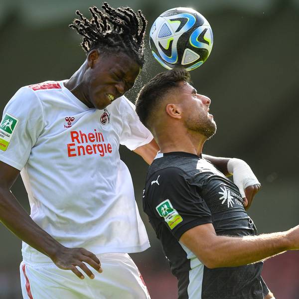Fussball, Saison 2023/2024, Regionalliga West, 12.08.2023, 03. Spieltag, Herren, 1. FC Koeln U23 weiss vs. 1.FC Bocholt schwarz /// v.l.: Elias Geoffrey Bakatukanda 1. FC Koeln U23, Malek Fakhro 1.FC Bocholt, Koeln Franz-Kremer-Stadion Nordrhein-Westfalen Deutschland *** Football, Season 2023 2024, Regionalliga West, 12 08 2023, 03 Matchday, Men, 1 FC Koeln U23 white vs 1 FC Bocholt black v l Elias Geoffrey Bakatukanda 1 FC Koeln U23 , Malek Fakhro 1 FC Bocholt , Koeln Franz Kremer Stadion Nordrhein Westfalen Germany 230812_fb_1fc-koeln-u23_1fc-bocholt_20669