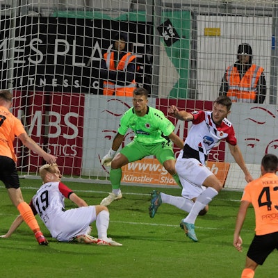 FC Viktoria Köln vs. FC Ingolstadt o4, 3. Liga, links. Jannik Mause (Ingolstadt), 03.10.2022, Bild: Herbert Bucco