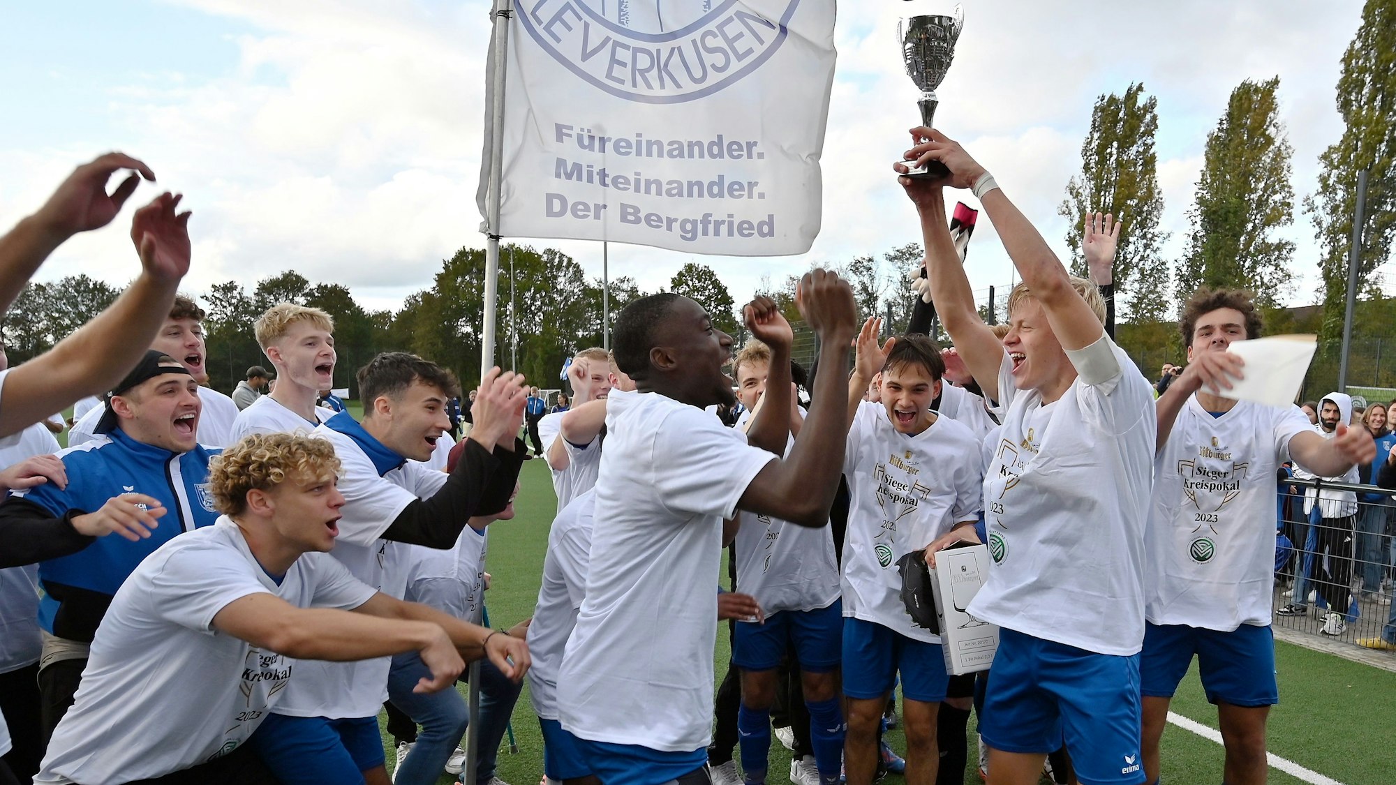 03.10.2023,-Fussball-Beregfrie Leverkusen-Deutz 05
Kapitän. Tim Schmitz (Bergfried)
Foto: Uli Herhaus