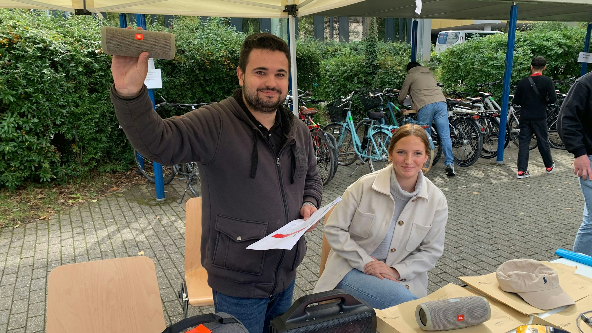 Den JBL-Lautsprecher wollte niemand für 20 Euro kaufen.