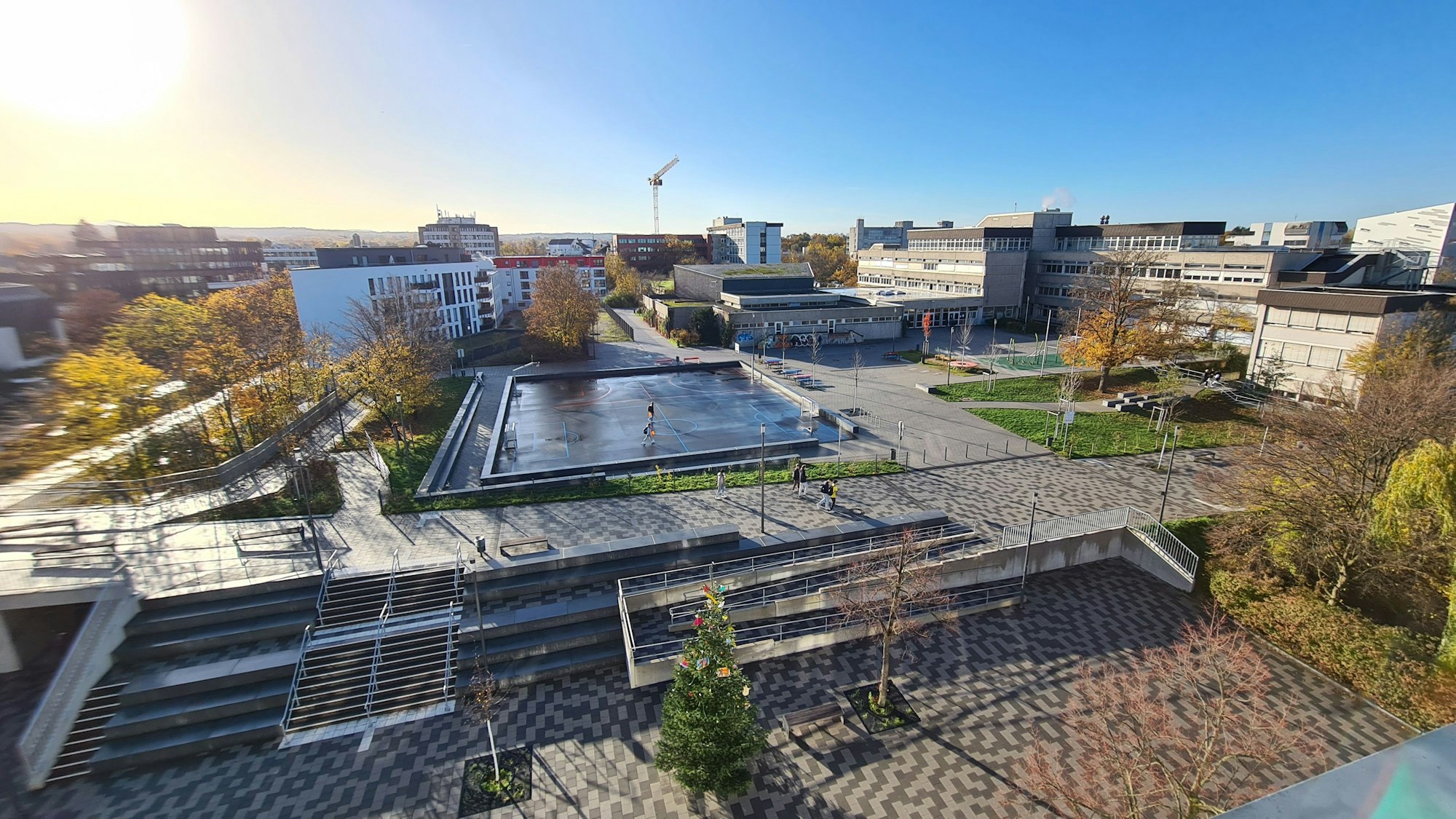 Schulhof Rhein-Sieg-Gymnasium in Sankt Augustin