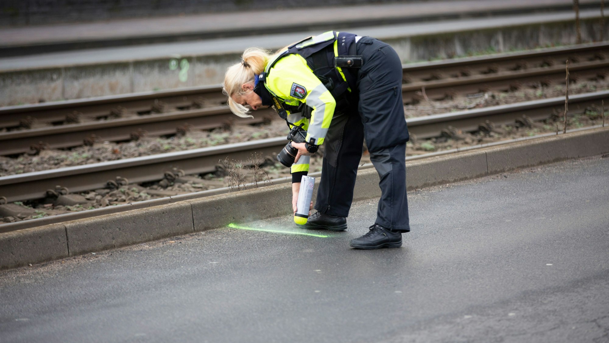 Nach einem tödlichen Unfall laufen die Ermittlungen (Symbolbild)
