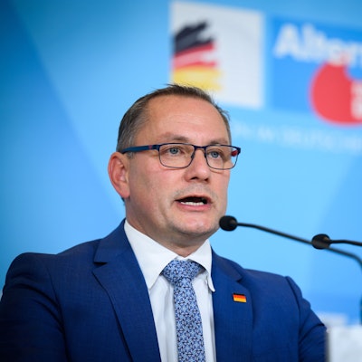 Tino Chrupalla, Vorsitzender der AfD-Bundestagsfraktion, trat am Mittwoch (4. Oktober) bei einer Veranstaltung in Ingolstadt auf. Dabei kam es zu einem Angriff auf den Rechtspopulisten.