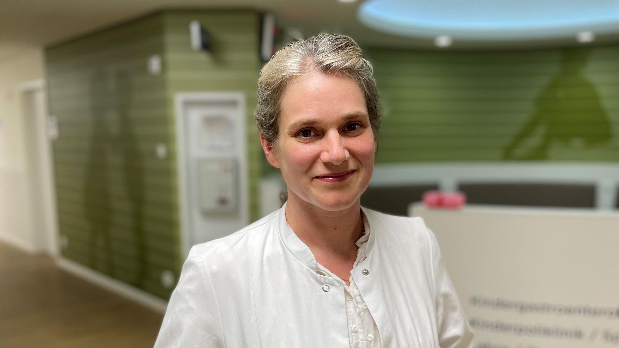 Dr. Miriam Jackels, Leiterin der Spezialambulanz Adipositas