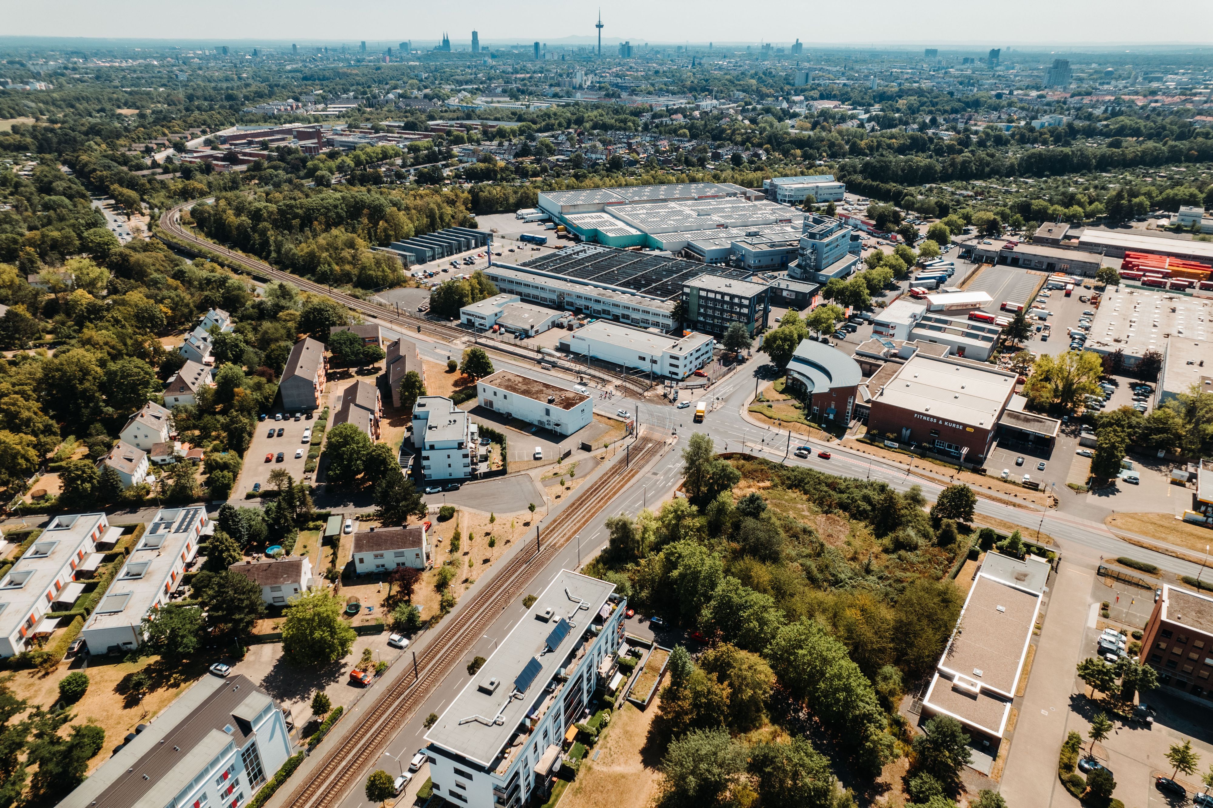 Baufeld Gesamtschule Ossendorf Fitzmauricestraße am 10.08.2021