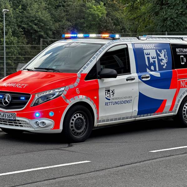 Ein Notarztwagen des oberbergischen Rettungsdienstes.