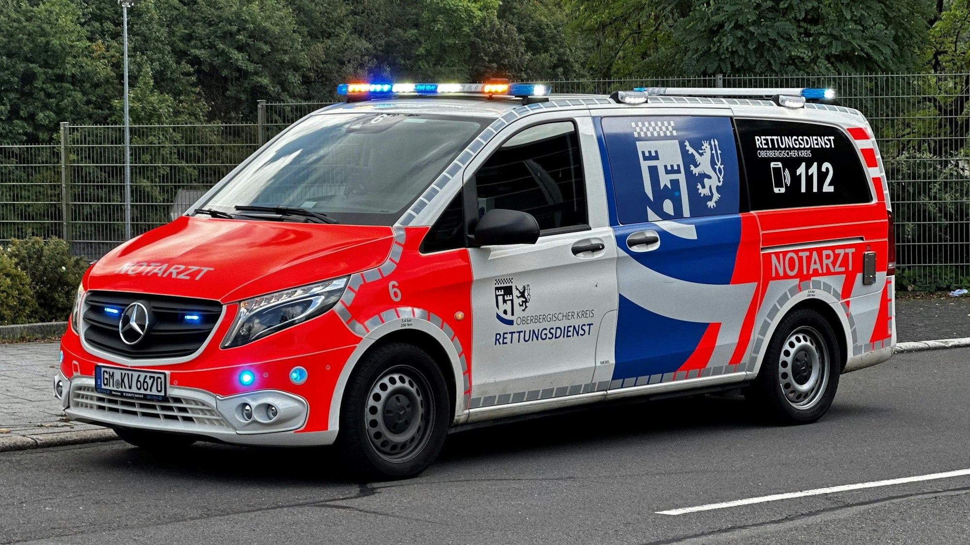 Ein Notarztwagen des oberbergischen Rettungsdienstes.