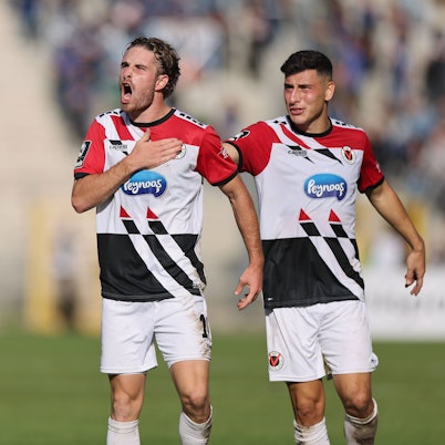 07.10.2023, Fussball 3. Liga, SV Waldhof Mannheim - FC Viktoria Köln, emspor, bespor, sespor, v.l., Torjubel zum 1:1 durch David Philipp FC Viktoria Köln, Goal celebration, celebrate the goal DFL/DFB REGULATIONS PROHIBIT ANY USE OF PHOTOGRAPHS AS IMAGE SEQUENCES AND/OR QUASI-VIDEO. xdcx *** 07 10 2023, Football 3 Liga, SV Waldhof Mannheim FC Viktoria Köln, emspor, bespor, sespor, v l , Goal celebration to 1 1 by David Philipp FC Viktoria Köln , Goal celebration, celebrate the goal DFL DFB REGULATES PROHIBIT ANY USE OF PHOTOGRAPHS AS IMAGE SEQUENCES AND OR QUASI VIDEO xdcx Copyright: HMBxMedia/Claus