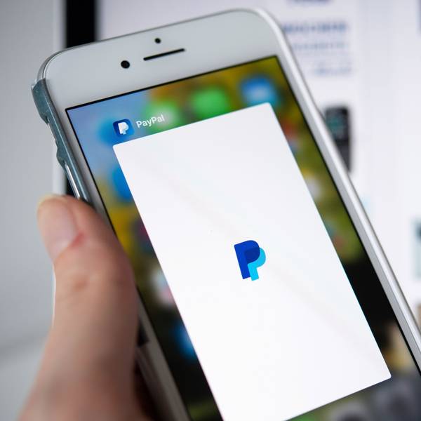 Die geöffnete Paypal-App auf einem Smartphone.