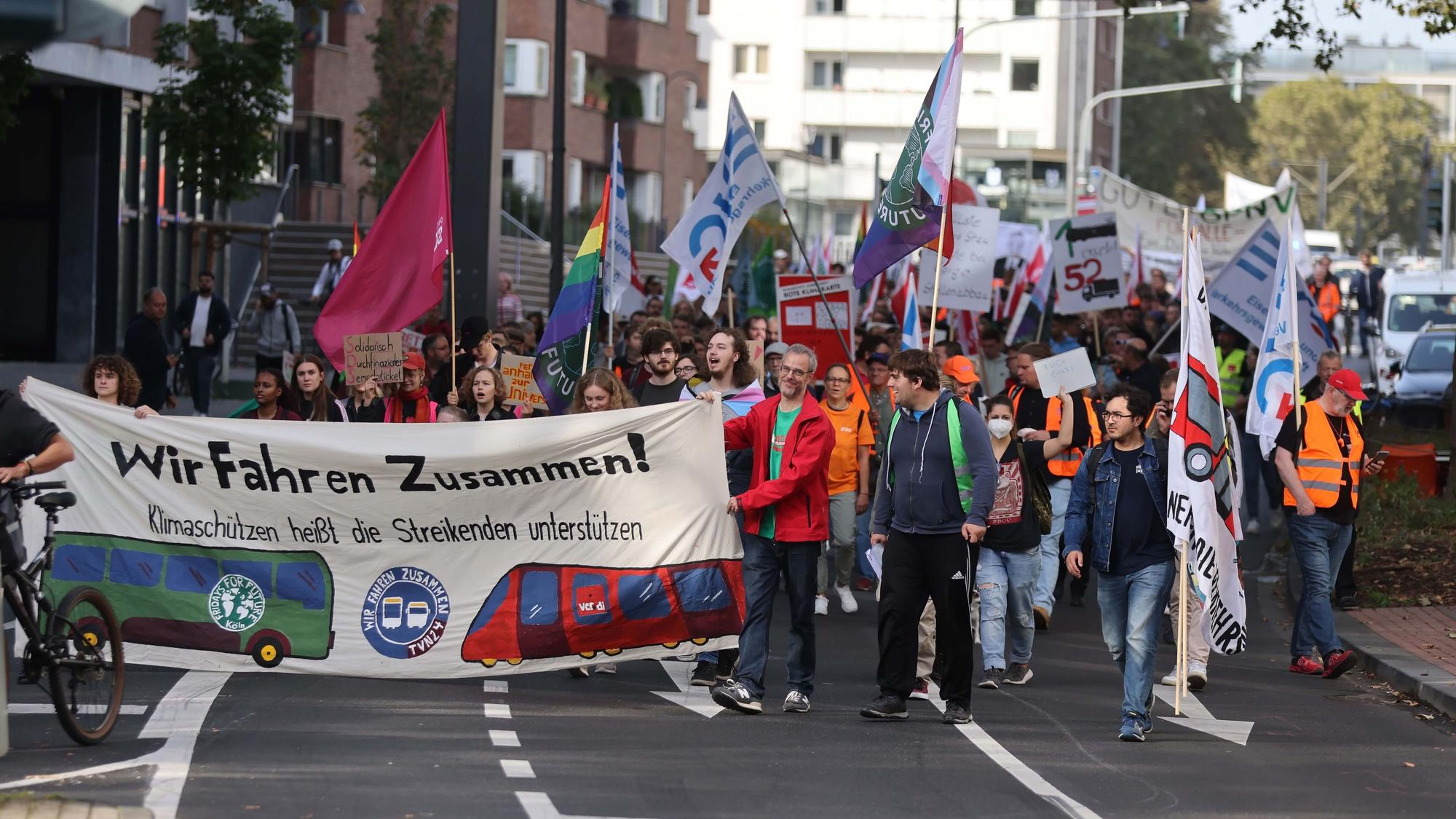Die Demo vor dem Martim in Köln.