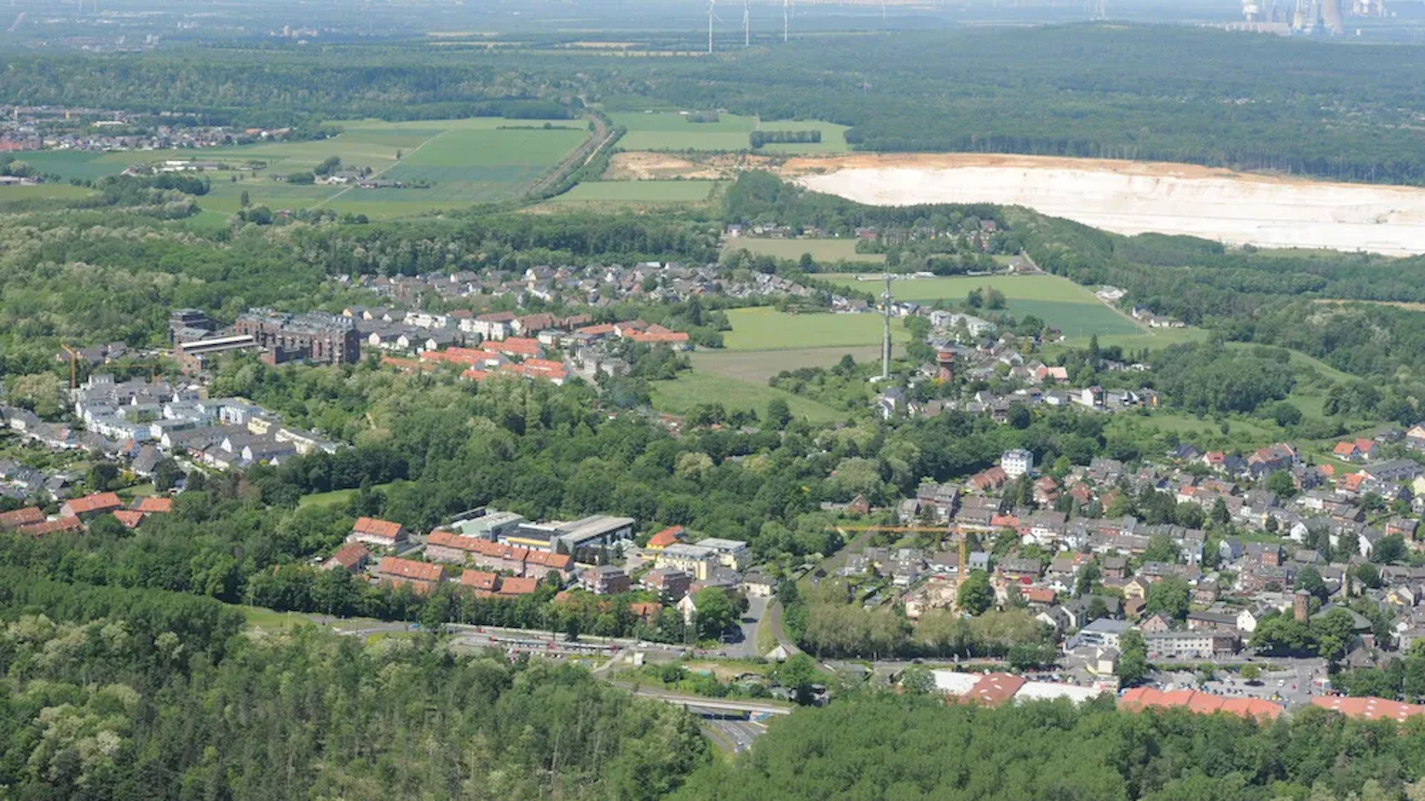 Das Luftbild zeigt die ehemalige Grube Carl in Frechen.