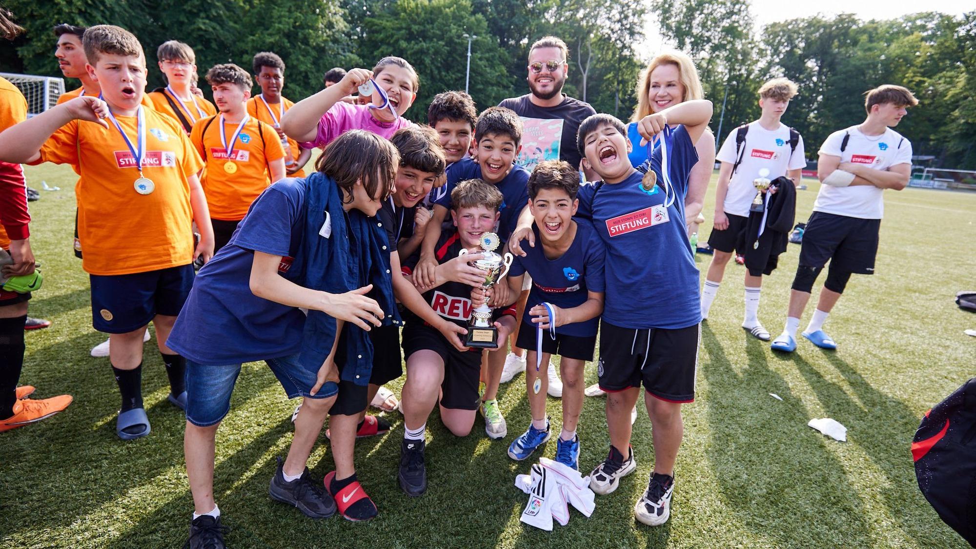 Das Team aus Godorf beim Kidsmiling-Sommercup 2023.