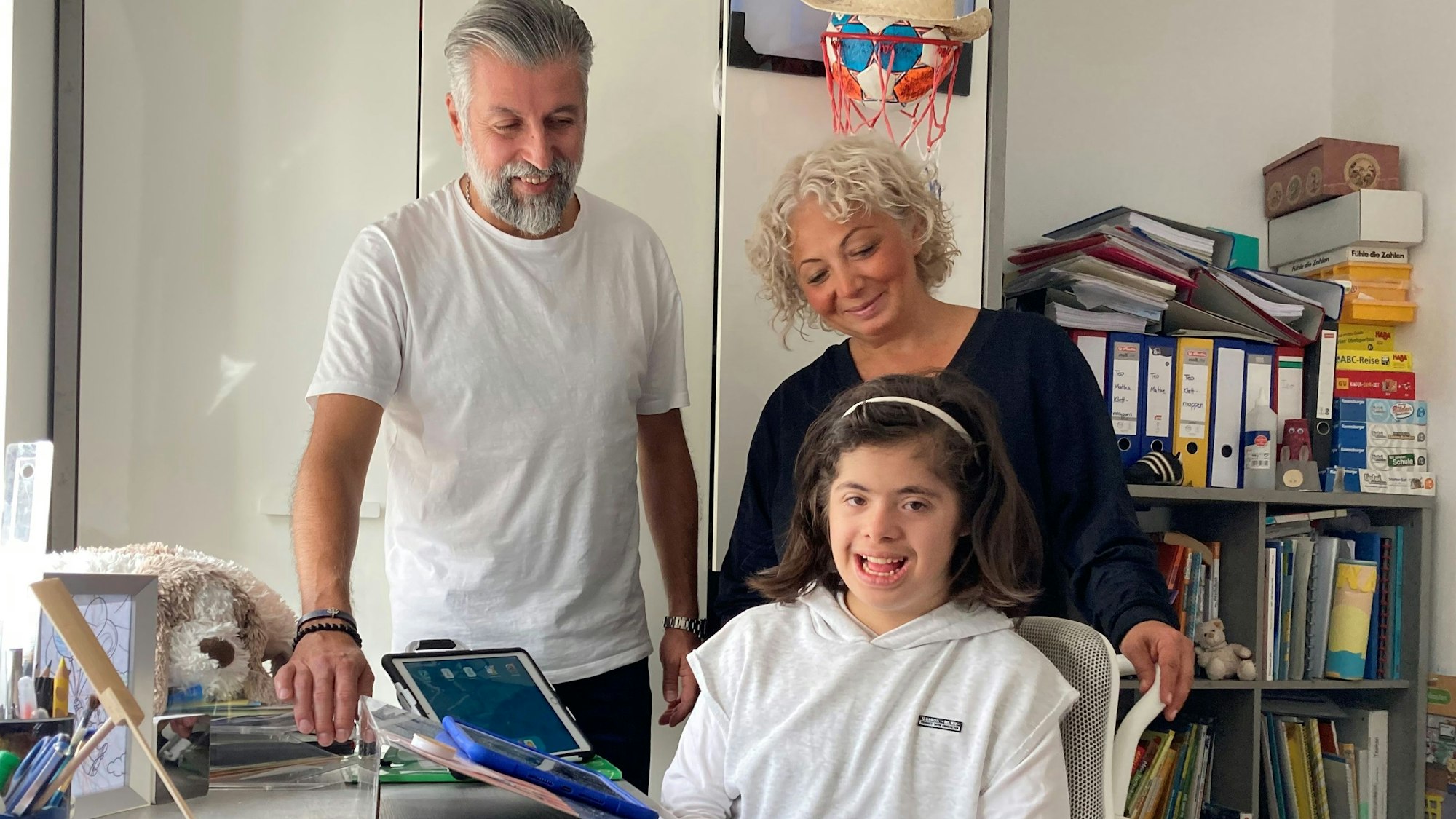 Senol, Teoman und Ayten Balik.