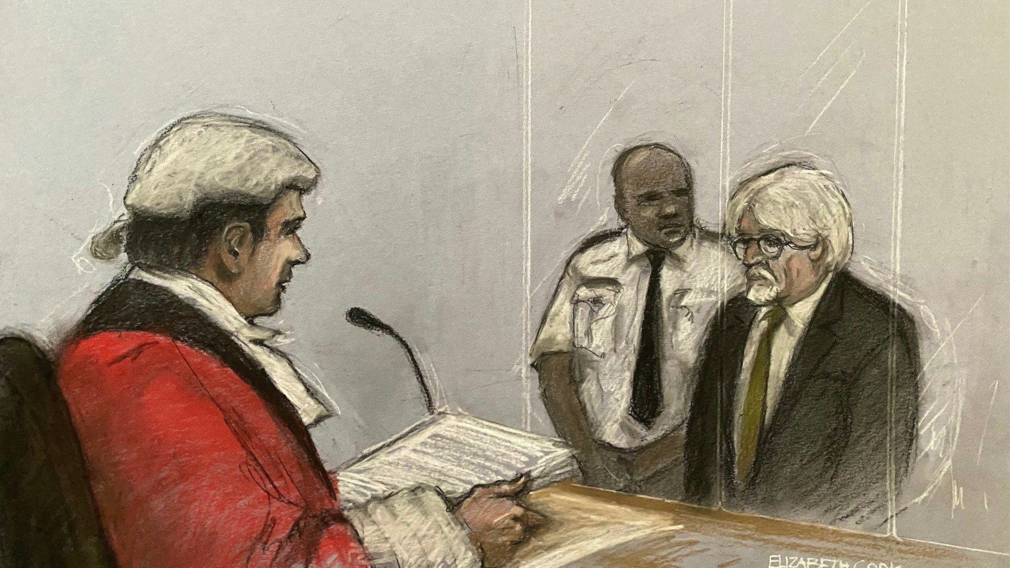 Eine Gerichtszeichnung von Elizabeth Cook zeigt den ehemaligen Formel-1-Boss Ecclestone, während er vor dem Southwark Crown Court verurteilt wird. Ecclestone hat sich in einem Betrugsverfahren in London schuldig bekannt. Die Anklage wirft ihm vor, Auslandsvermögen in Höhe von mehr als 400 Millionen Pfund (rund 463 Mio. Euro) bei der Steuer falsch angegeben zu haben.